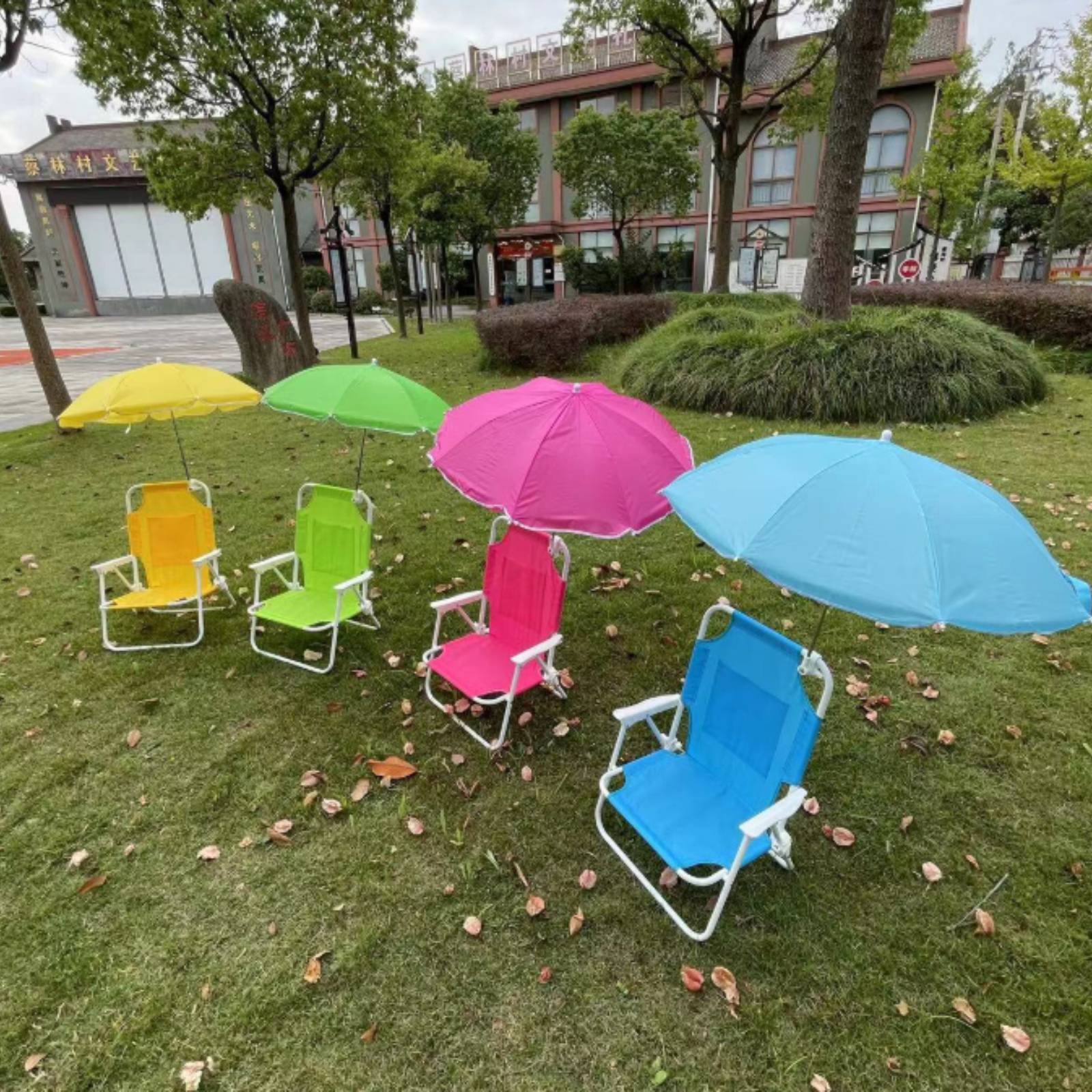 เก้าอี้ชายหาดเด็กแบบพกพา เก้าอ - Kids Outdoor Lounge Chair With Umbrella บทวิจารณ์และราคา
