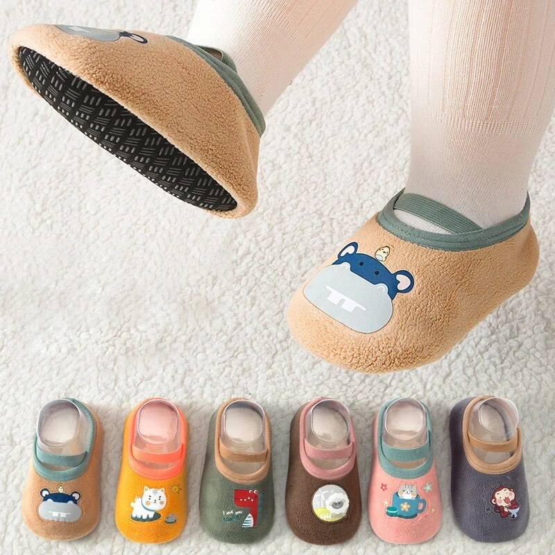 ถุงเท้ากันลื่นเด็กทารกแรกเกิด  - Kids Indoor Outdoor Slippers บทวิจารณ์และราคา